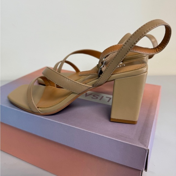 Lisa Vicky Tan Camel Sheep Women’s Size 6M - Picture 2 of 6